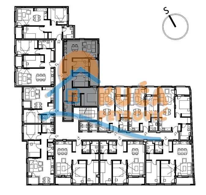 četvorosoban stan, 77.9 m2, Dom zdravlja, Jovana Skerlića ID: p-016417 5