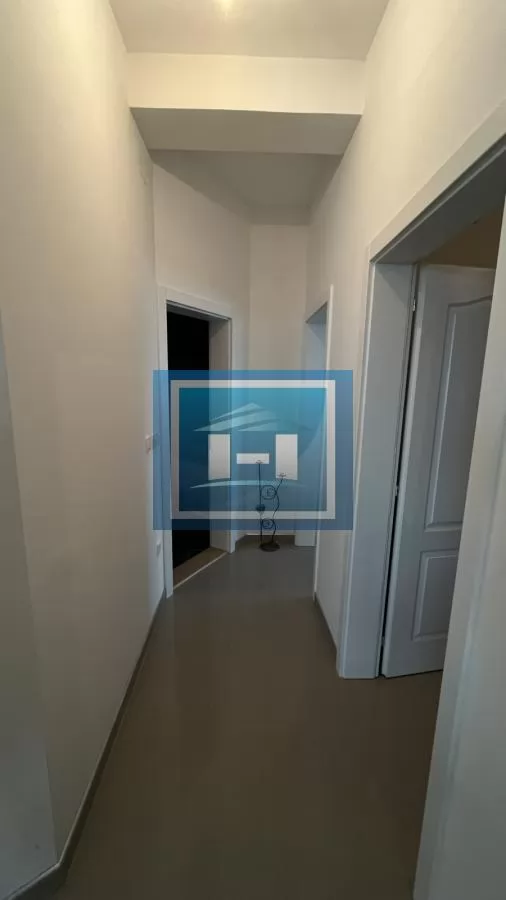 Četvorosoban stan kod Aqua parka sa garažom 14