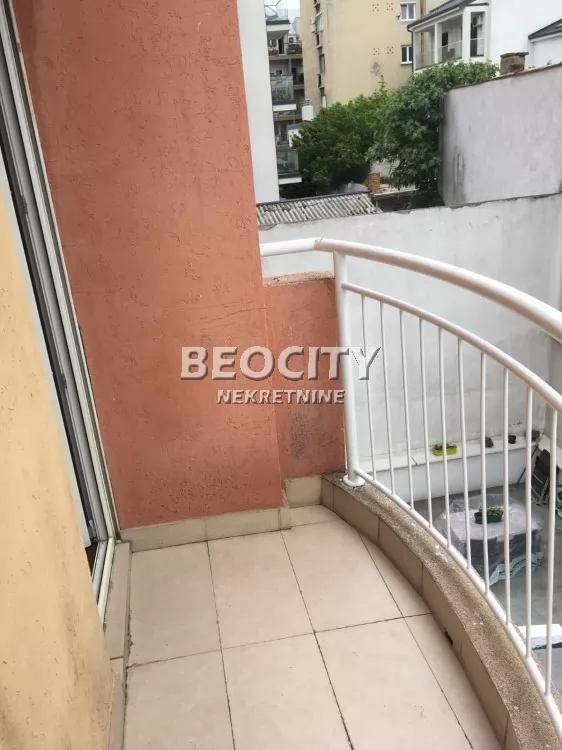 Dvosoban stan, 40 m2, Južni bulevar, Generala Horvatovića ID: 132688 11