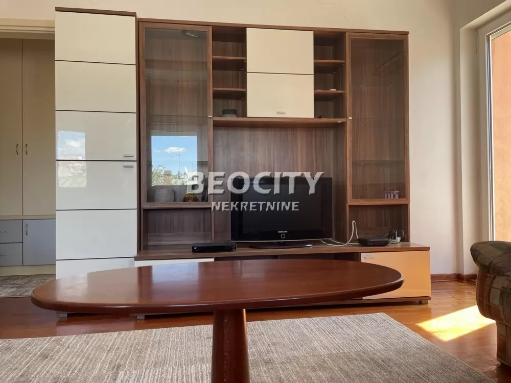 Dvosoban stan, 40 m2, Južni bulevar, Generala Horvatovića ID: 132688 2
