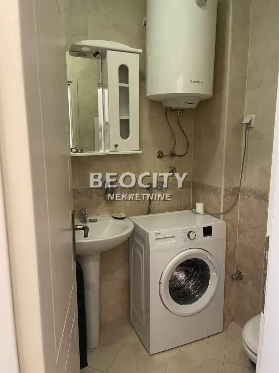 Dvosoban stan, 40 m2, Južni bulevar, Generala Horvatovića ID: 132688 9
