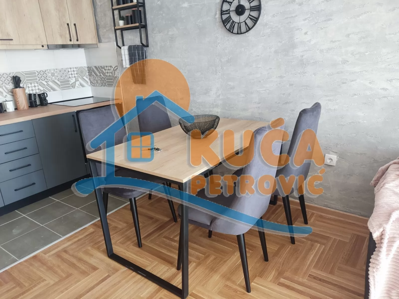 Dvosoban stan, 43 m2, Pantelej, Bulevar svetog cara ID: i-06912 36