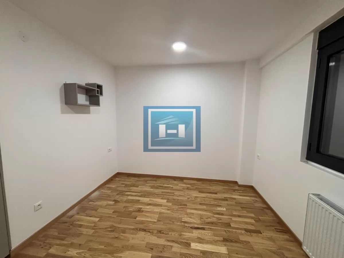 Dvosoban stan 57 m², 2. sprat, Jagodina 11