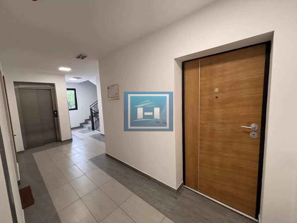 Dvosoban stan 57 m², 2. sprat, Jagodina 16