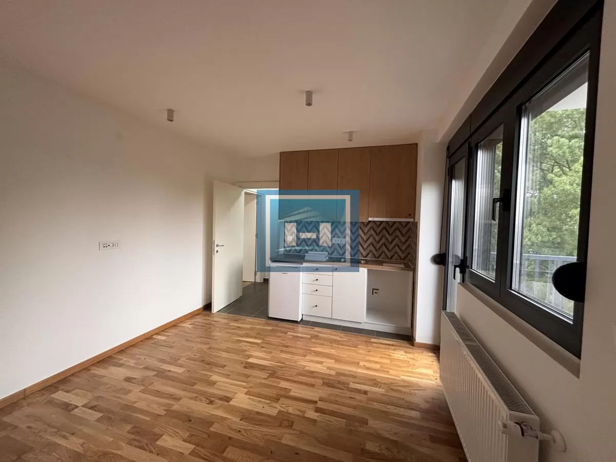 Dvosoban stan 57 m², 2. sprat, Jagodina 3