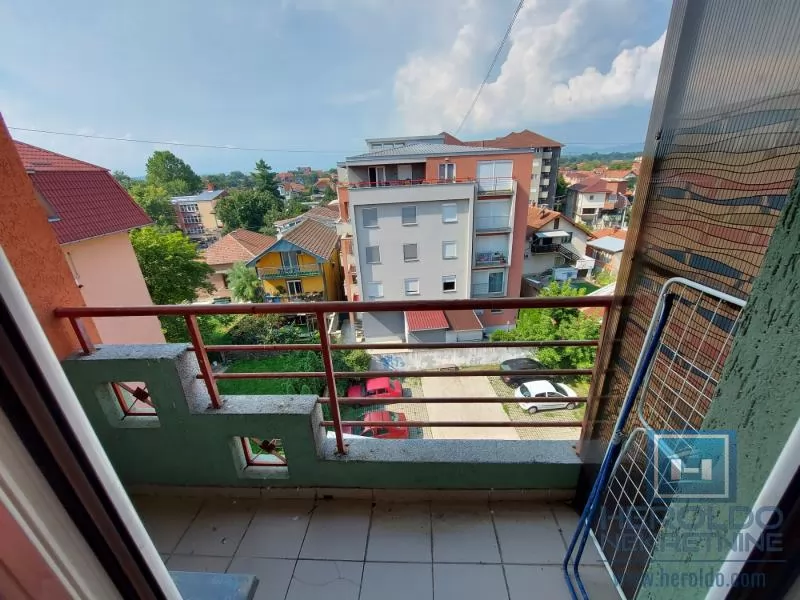 Garsonjera od 26m2 za izdavanje u blizini centra 7