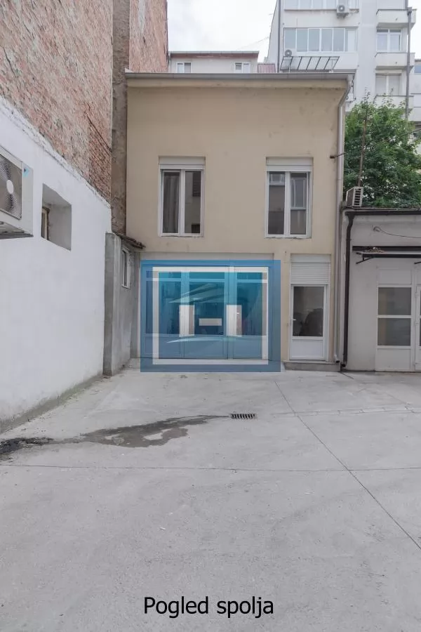 Gornji Dorćol, 221 m²: Poslovno-stambena vertikala sa TERETNIM LIFTOM i 2 PARKINGA 1