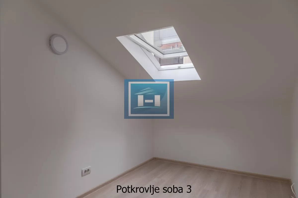 Gornji Dorćol, 221 m²: Poslovno-stambena vertikala sa TERETNIM LIFTOM i 2 PARKINGA 17