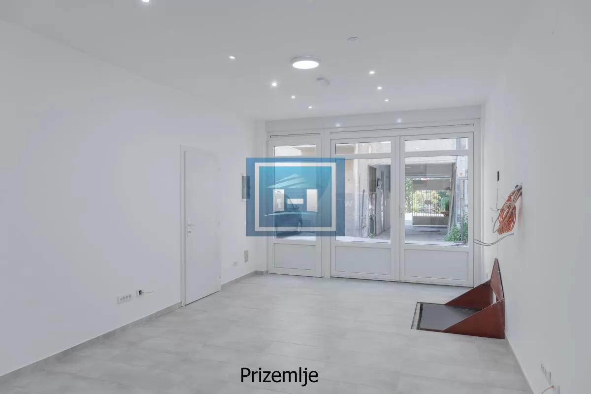 Gornji Dorćol, 221 m²: Poslovno-stambena vertikala sa TERETNIM LIFTOM i 2 PARKINGA 3