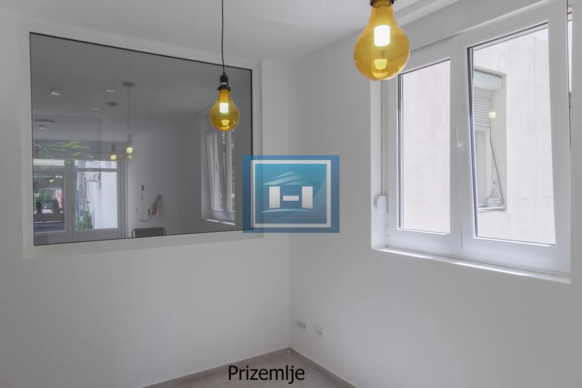 Gornji Dorćol, 221 m²: Poslovno-stambena vertikala sa TERETNIM LIFTOM i 2 PARKINGA 5
