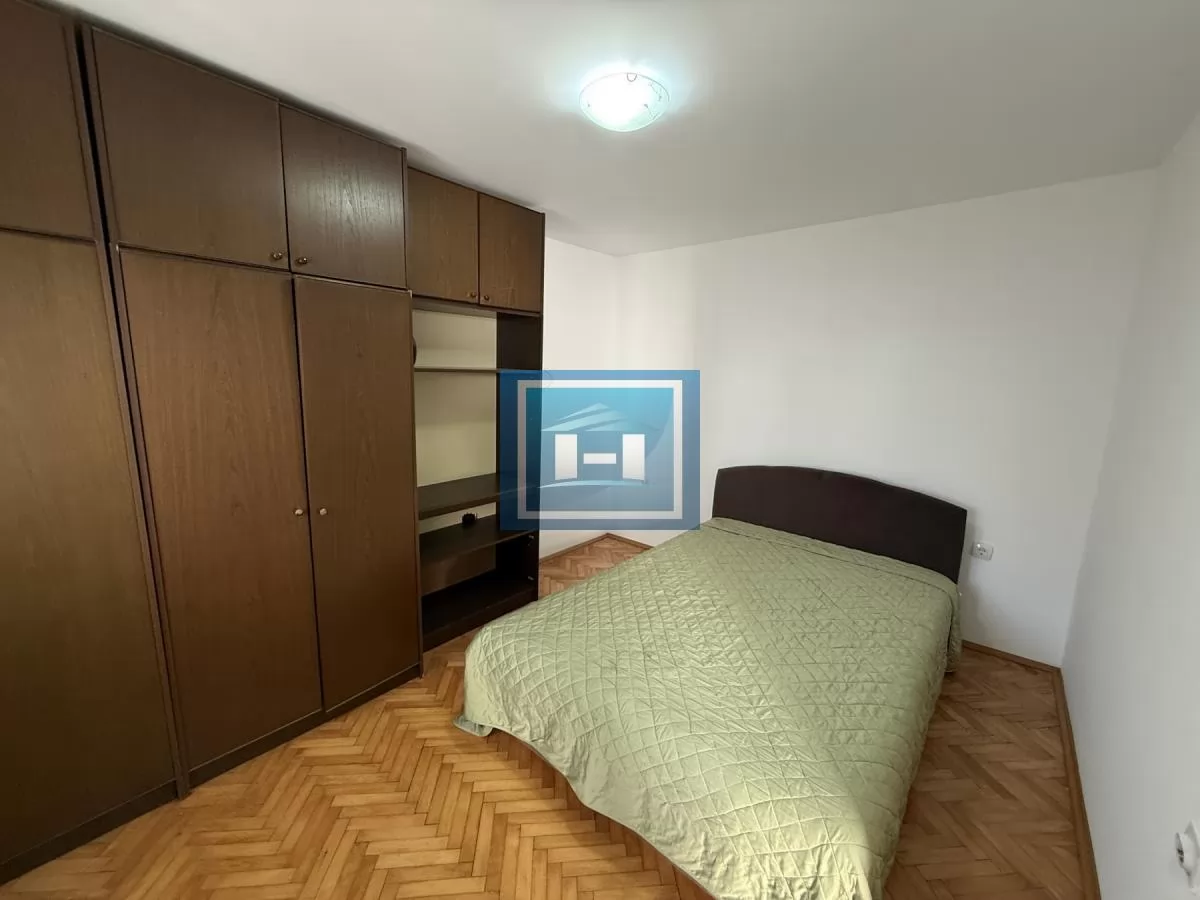 Izdaje se kuća od 42 m² u zajedničkom dvorištu u mirnom delu grada 7