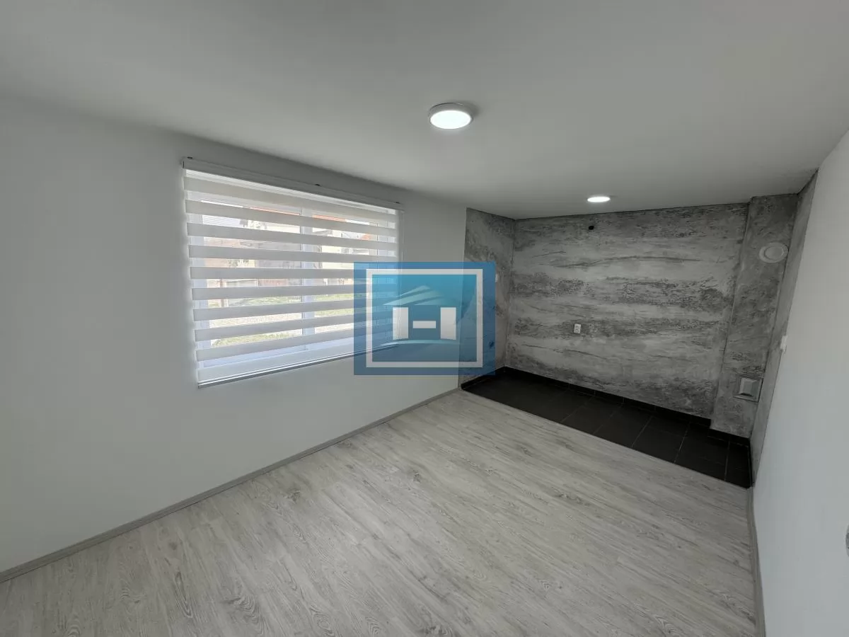 KOMPLETNO RENOVIRANA KUĆA 3 km OD DESPOTOVCA 8