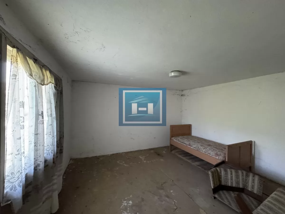 Kuća 53 m² sa 18 a placa u Tonji, Ćuprija 4