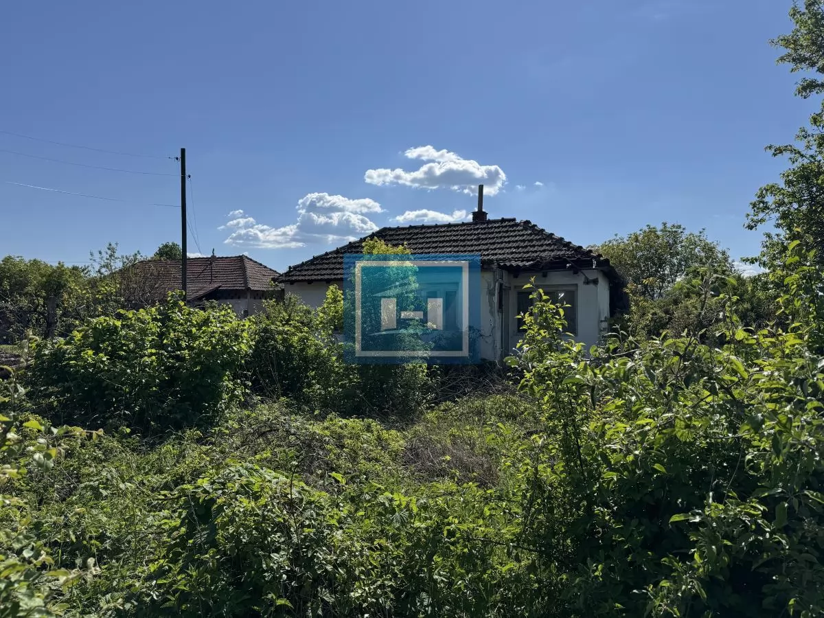 Kuća 53 m² sa 18 a placa u Tonji, Ćuprija 7