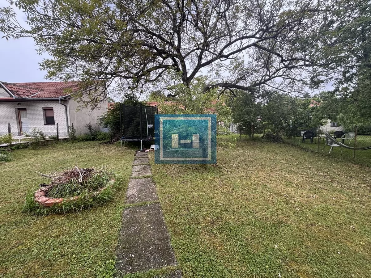 Kuća 89 m², Centar Jagodina, plac 4.37 a 12