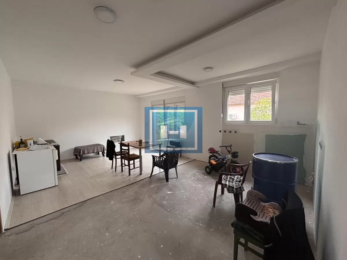 Kuća 89 m², Centar Jagodina, plac 4.37 a 5