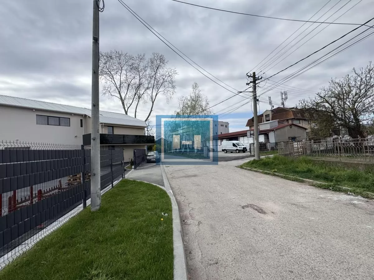 Kuća na odličnoj lokaciji 4
