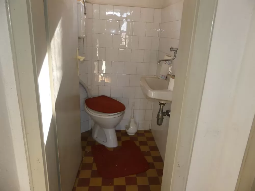 Kuća sa odličnim placem 8
