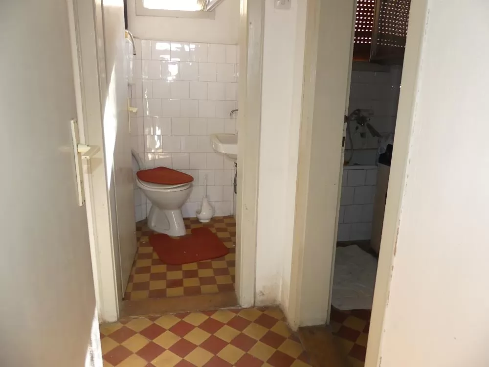 Kuća sa odličnim placem 9