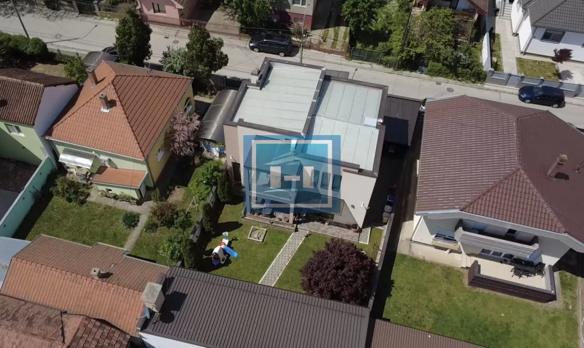 Luksuzna kuća u Jagodini, elegancija, komfor i prestiž na jednom mestu! 6