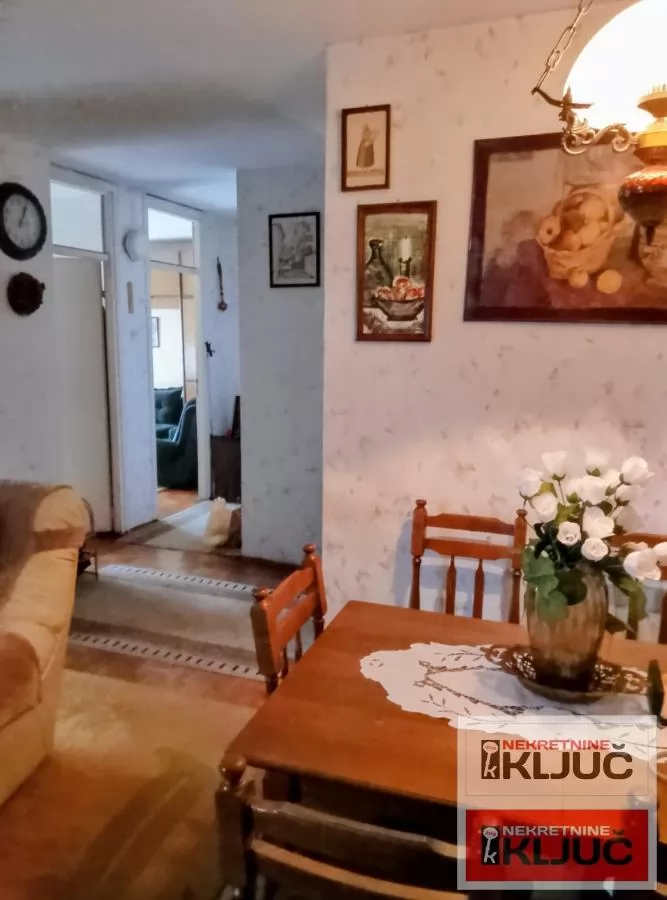 NOVO NASELJE, 74m2, Troiposoban, Fasadna cigla 5