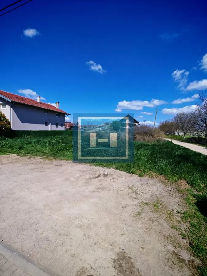 Plac u Striškom naselju 3
