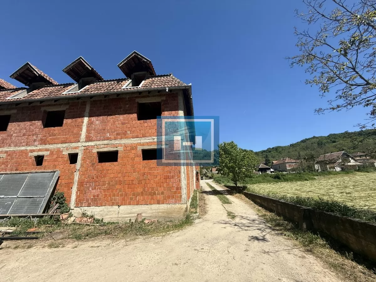 Poslovni prostor 1359 m², Bagrdan, Jagodina 7