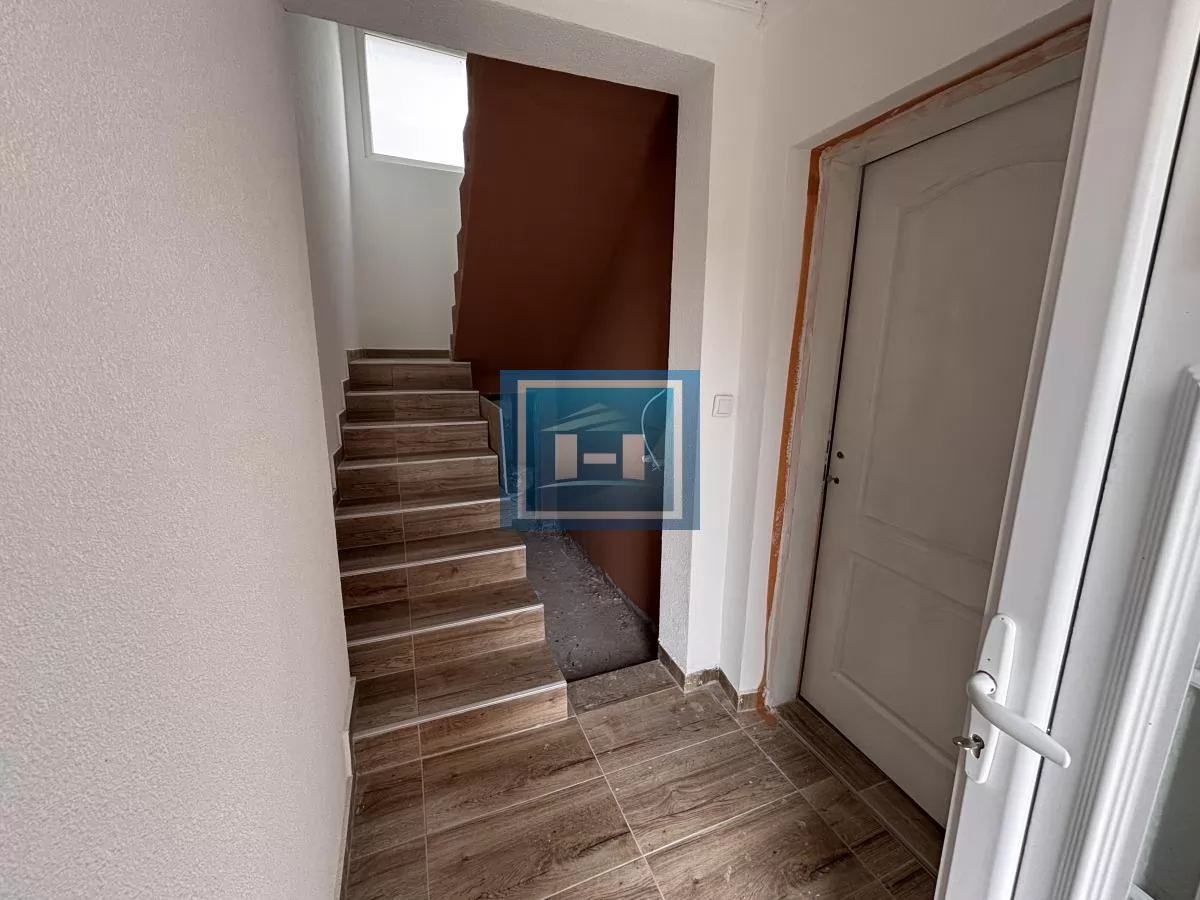 Potpuno nova kuća blizu Jagodine 12