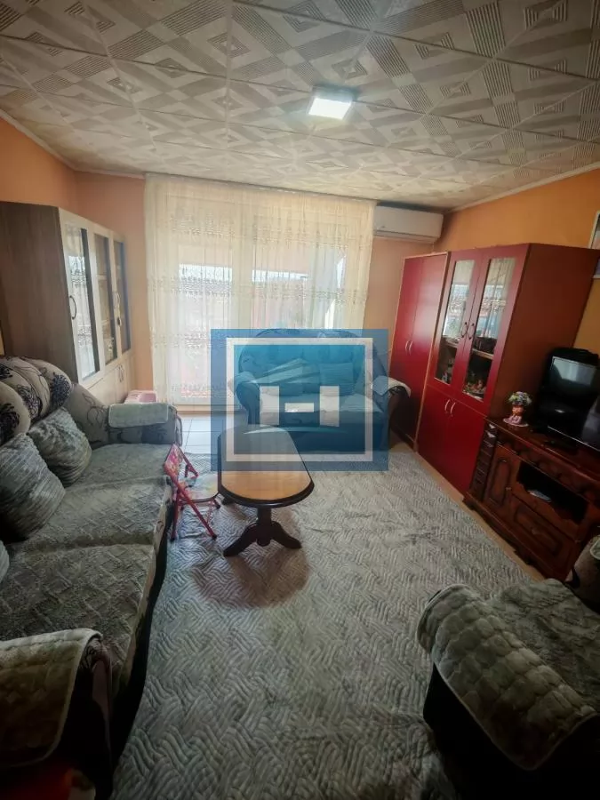 Prodaja, Stan, 61m2 , Paraćin 2