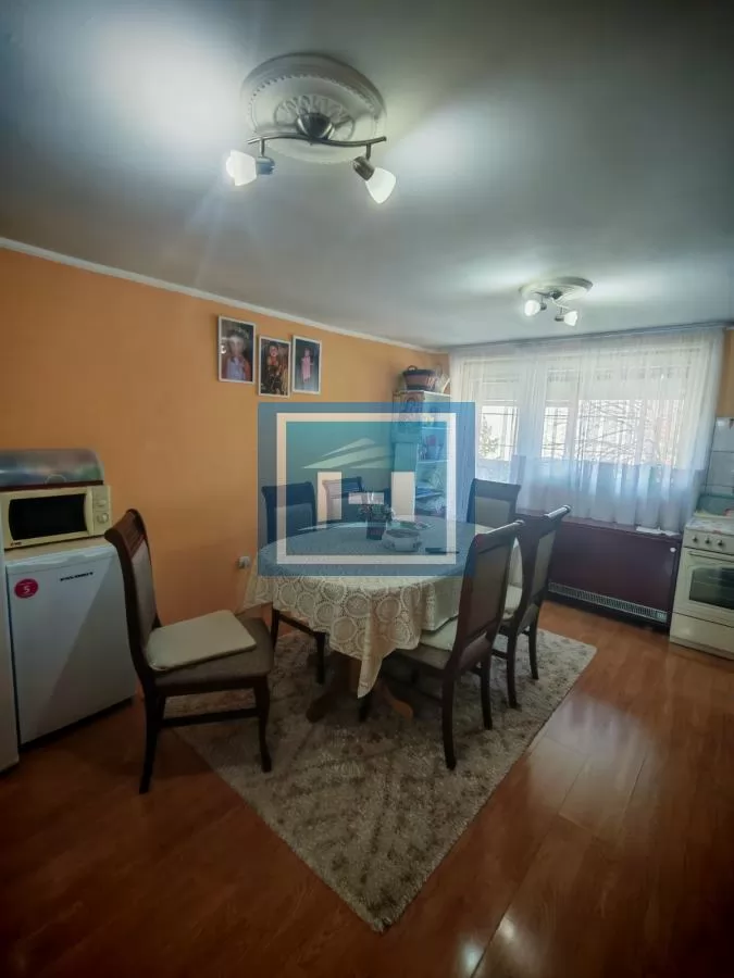 Prodaja, Stan, 61m2 , Paraćin 4