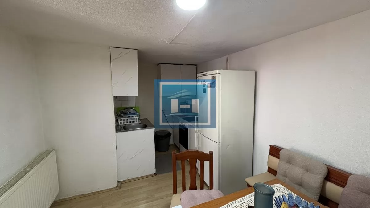 Prodaje se stambena jedinica u mirnom naselju Jagodine – spremna za useljenje! 10