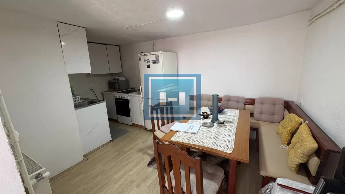 Prodaje se stambena jedinica u mirnom naselju Jagodine – spremna za useljenje! 8