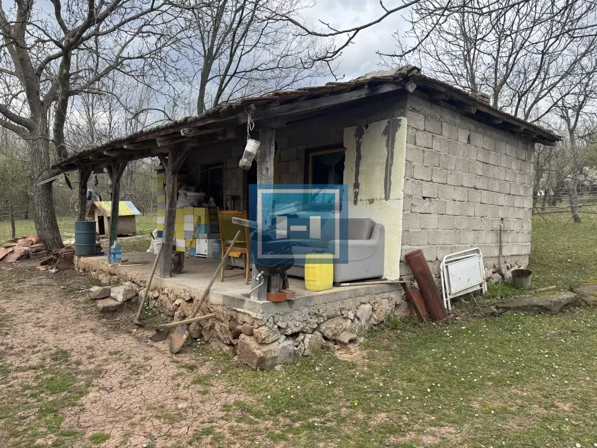 Seosko domaćinstvo na 3.11 Hektara raja 3