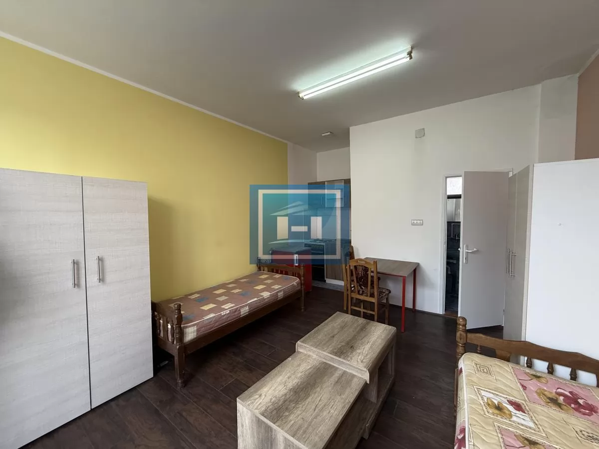 Smeštaj za radnike – nameštene stambene jedinice oko 30 m² sa kupatilom 3