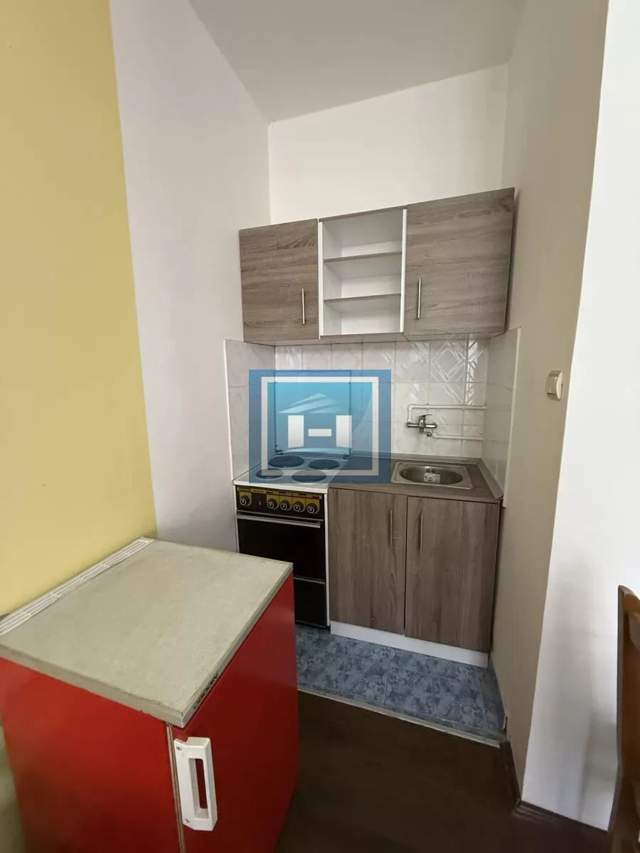 Smeštaj za radnike – nameštene stambene jedinice oko 30 m² sa kupatilom 4