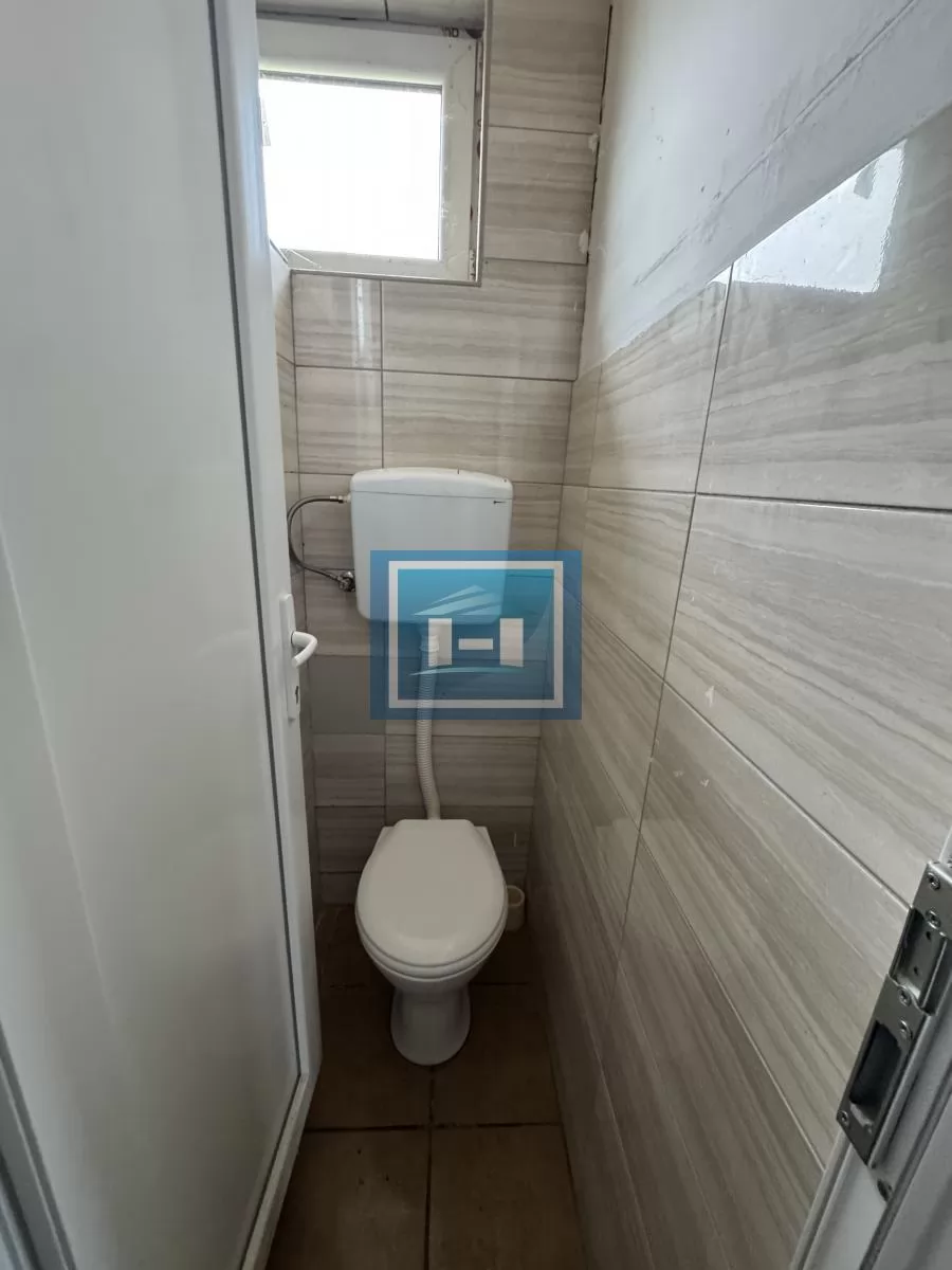 Stambeno poslovni prostor na glavnom putu Jagodina - Ćuprija 18