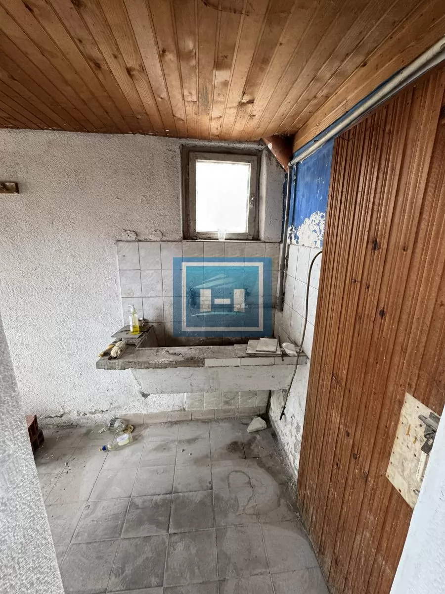 Stambeno poslovni prostor na glavnom putu Jagodina - Ćuprija 8