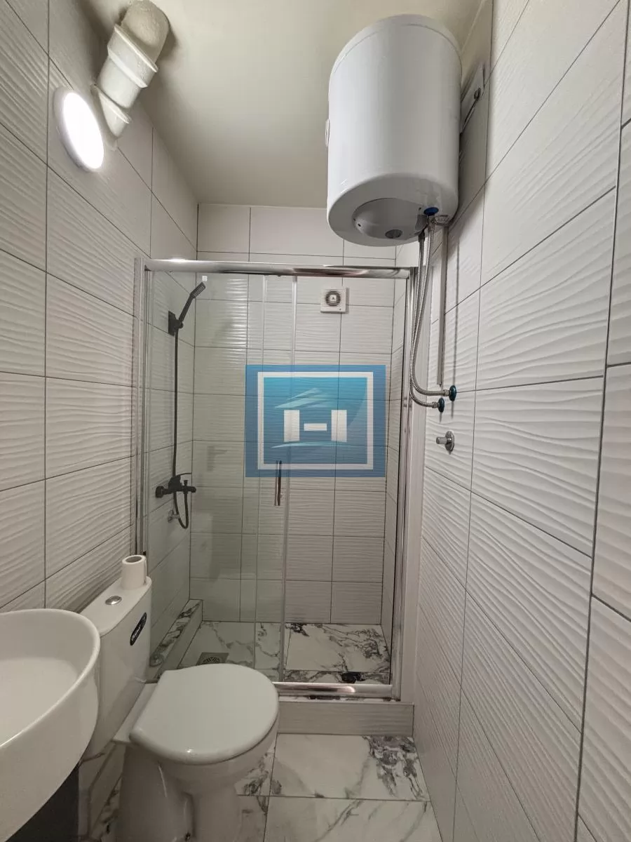 Stan u centru Jagodine, 39 m², prizemlje 9