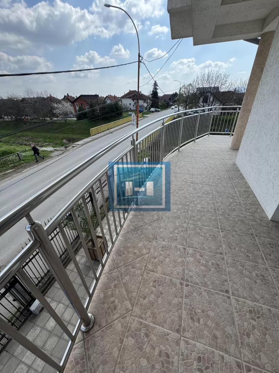 Stan u kući 10