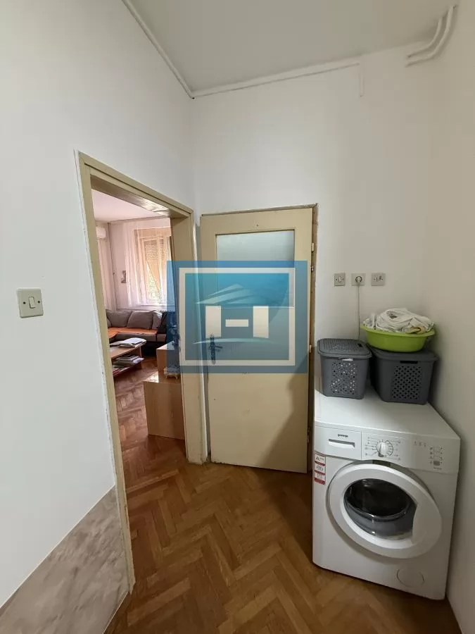 Stan u samom srcu grada – lokacija koja se retko pojavljuje na tržištu! 11