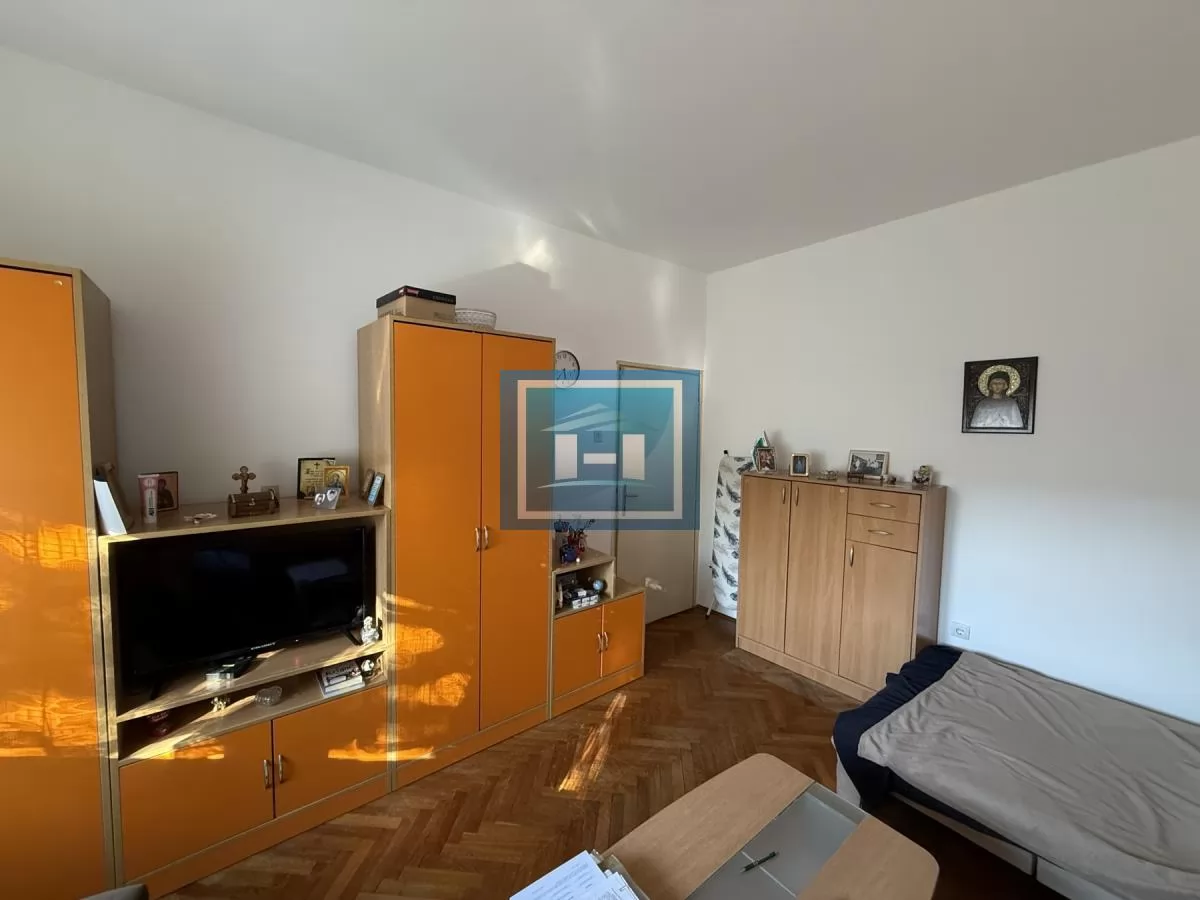 Stan u samom srcu grada – lokacija koja se retko pojavljuje na tržištu! 14
