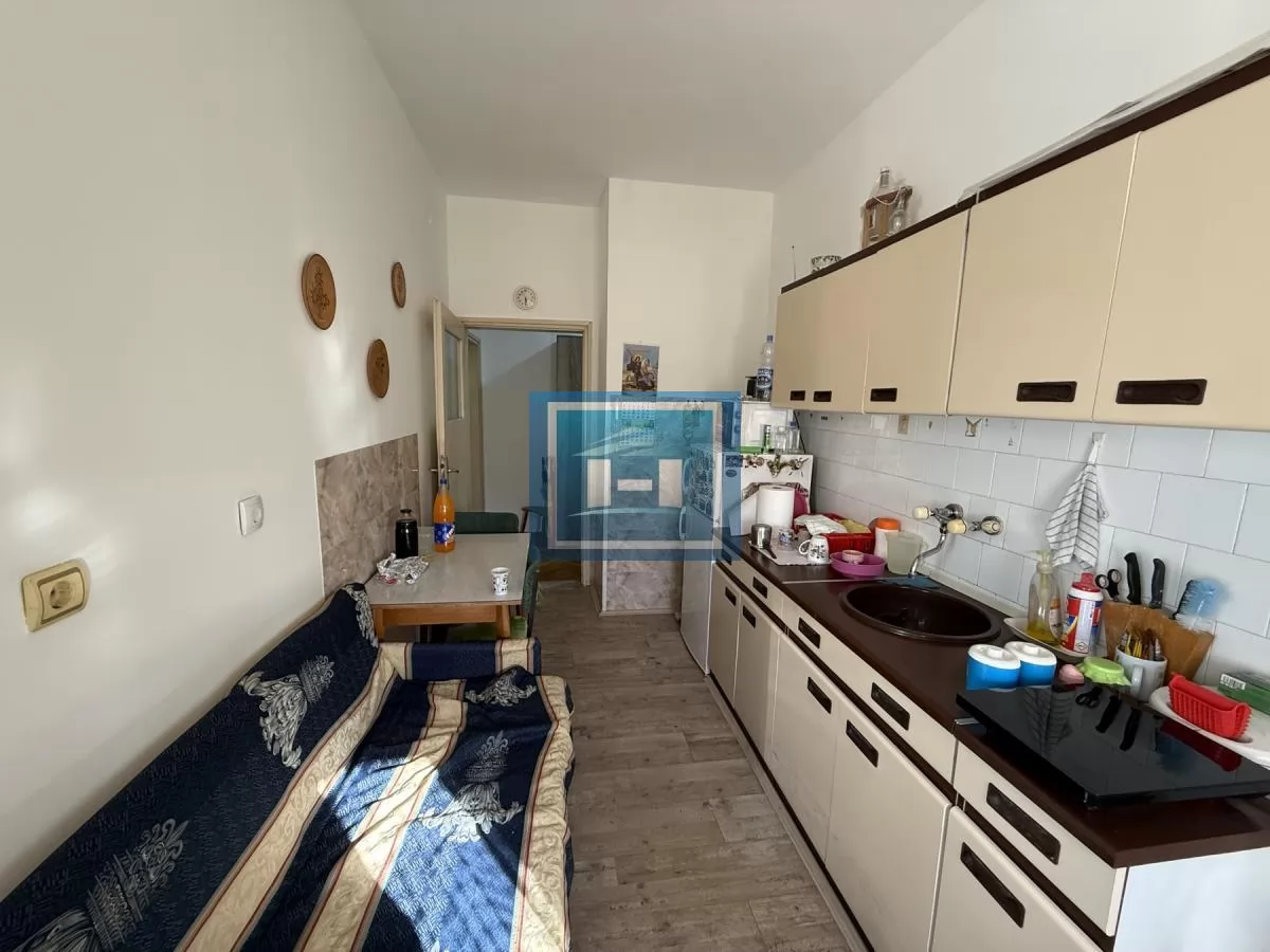 Stan u samom srcu grada – lokacija koja se retko pojavljuje na tržištu! 2