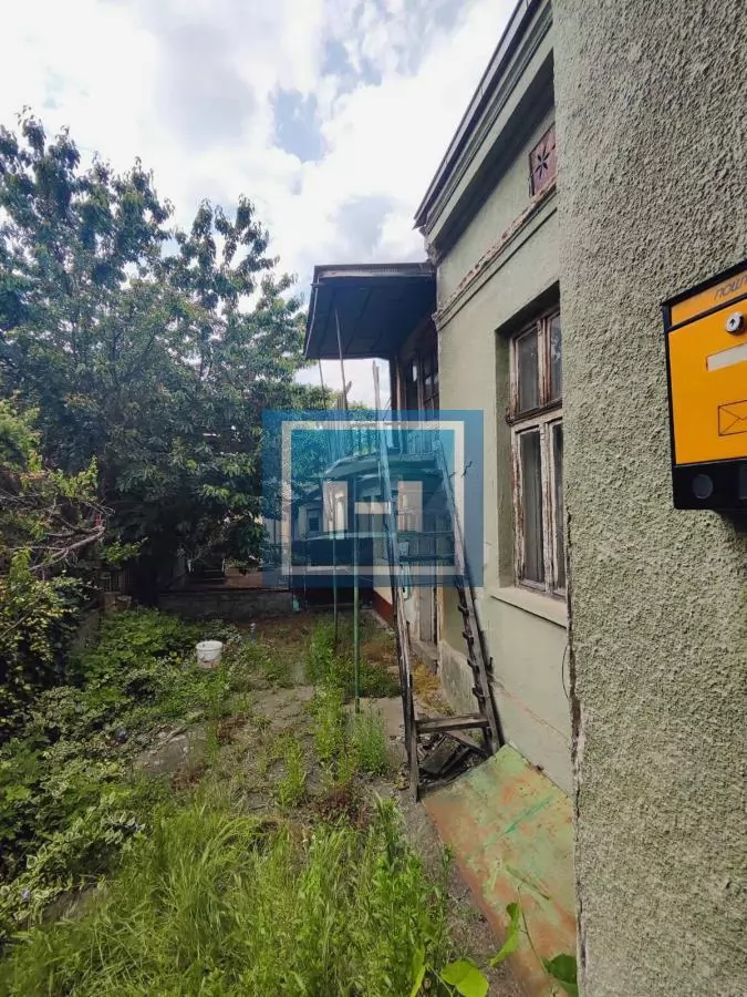 Kuća u centru grada retko u ponudi 79m2 sa pomoćnim objektim od 19 m2 7