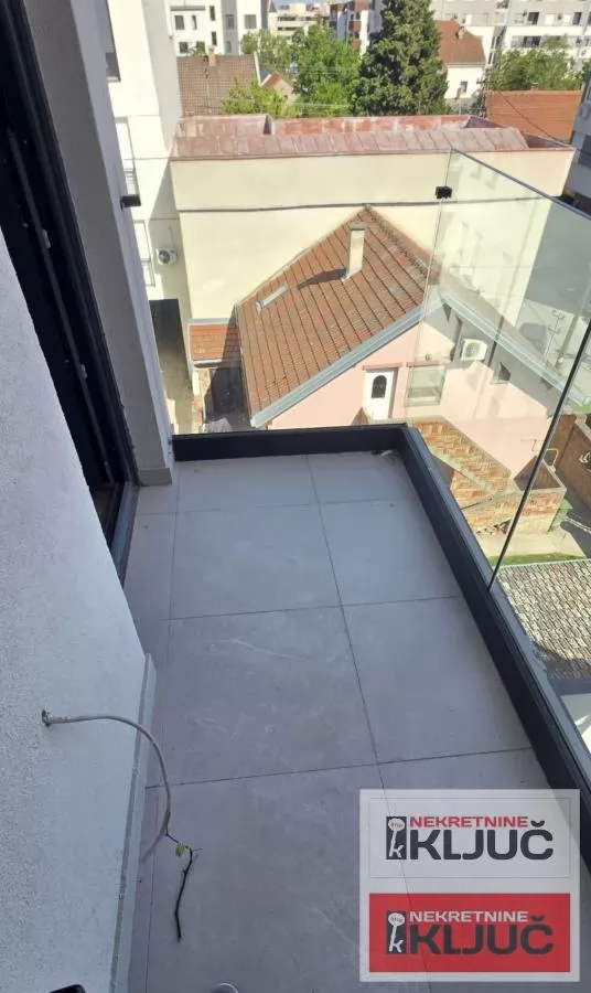 TELEP IZDAJE SE DVOIPOSOBAN DELIMIČNO OPREMLJEN STAN 14
