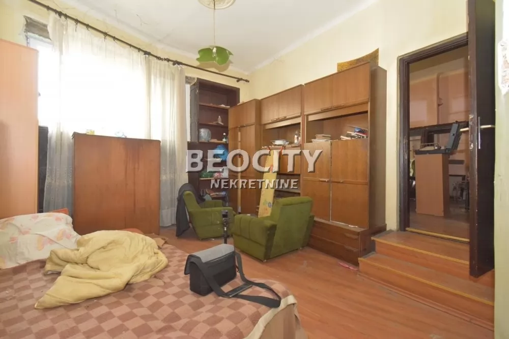 Trosoban stan, 47 m2, Centar, Svetozara Radića ID: 98624 1