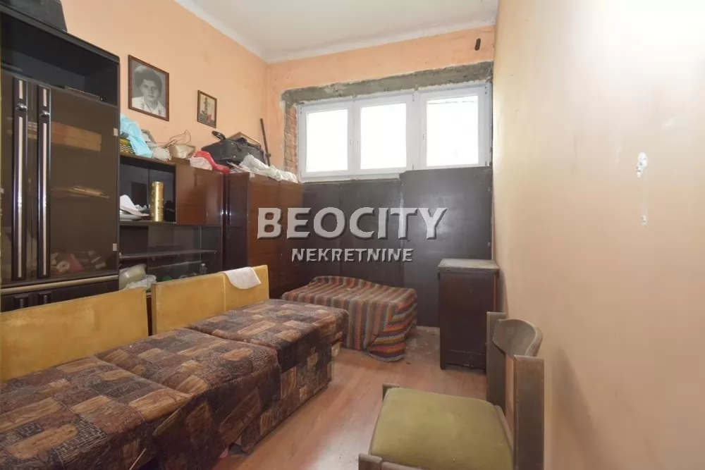 Trosoban stan, 47 m2, Centar, Svetozara Radića ID: 98624 4