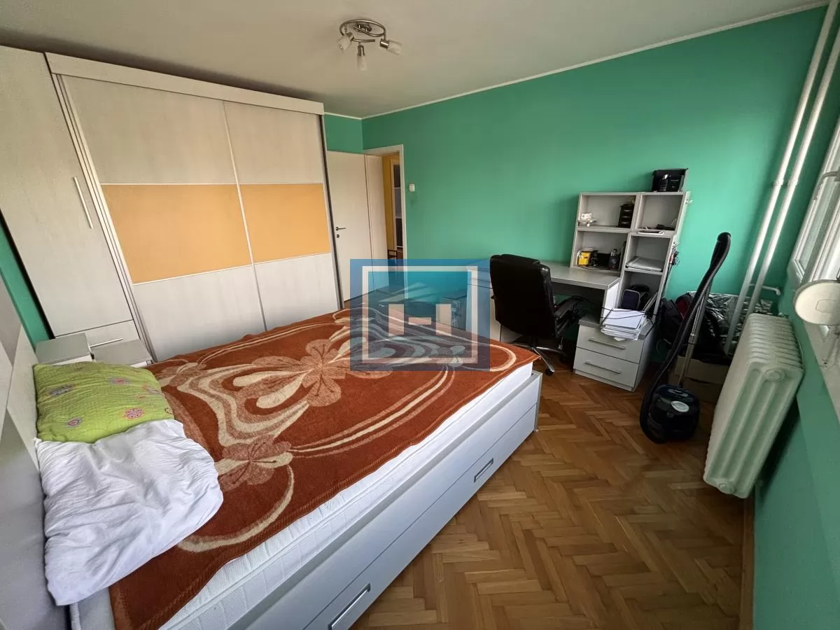Trosoban stan u centru Jagodine - može kupovina preko kredita !!! 10