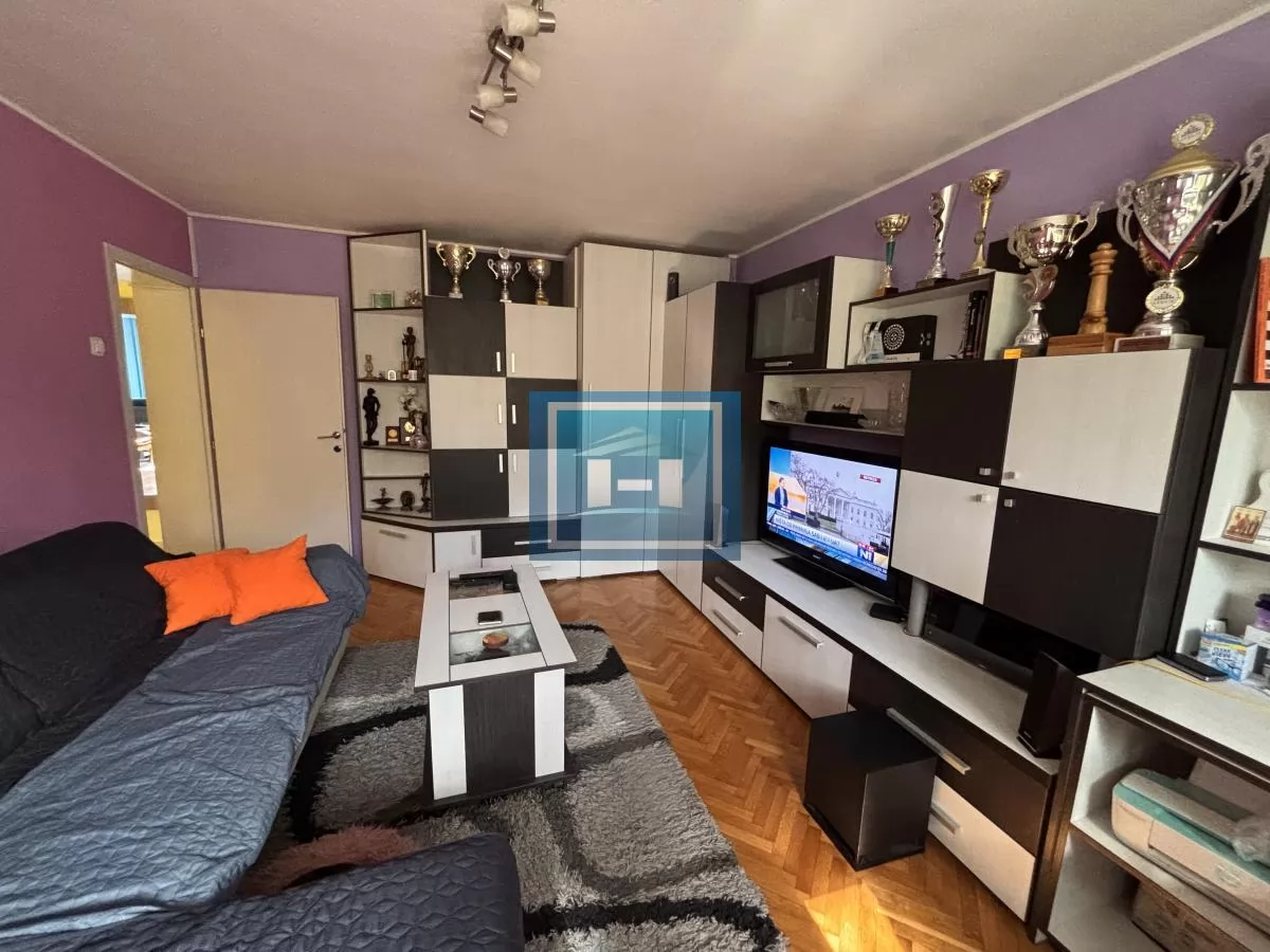 Trosoban stan u centru Jagodine - može kupovina preko kredita !!! 41