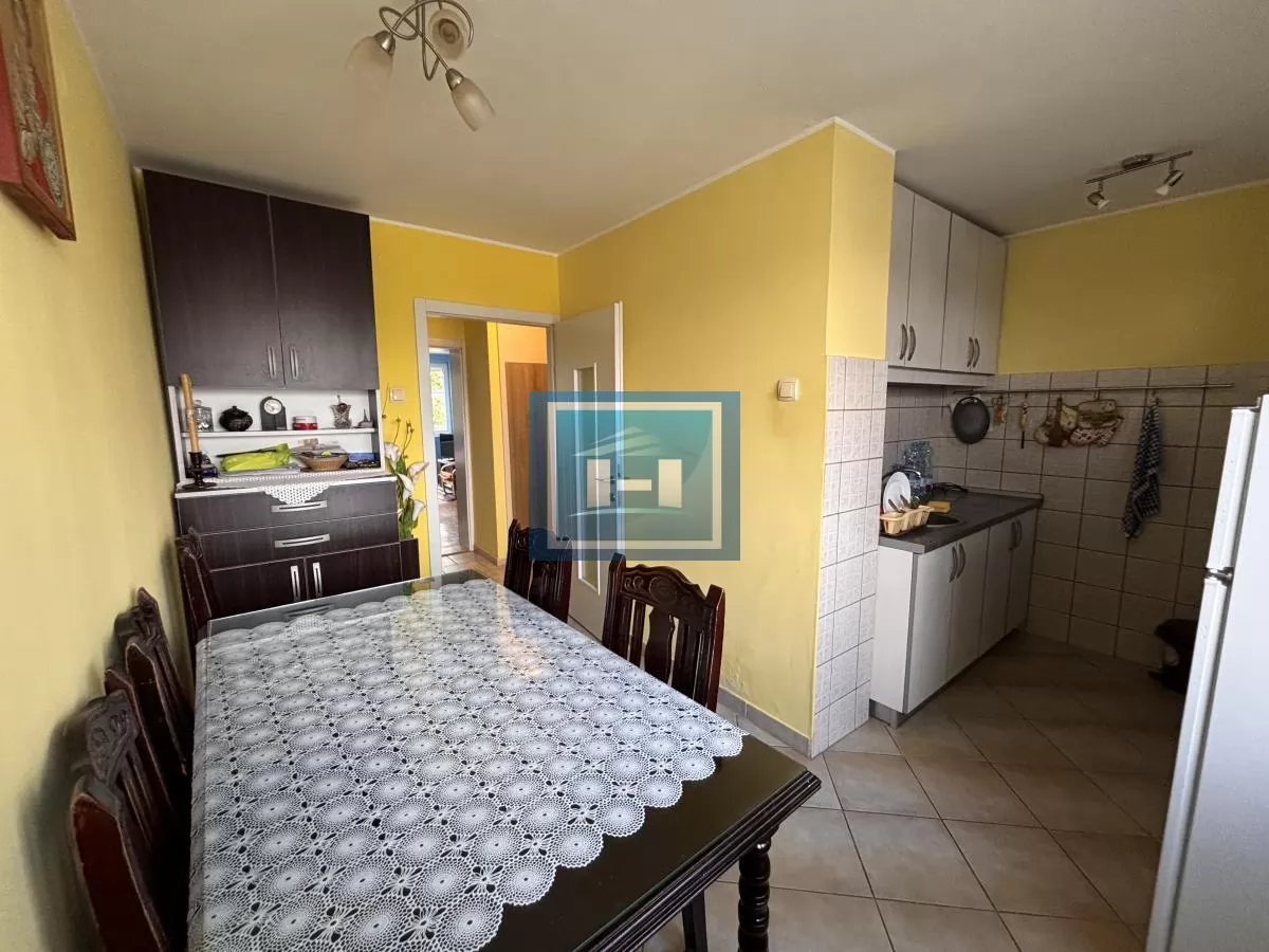 Trosoban stan u centru Jagodine - može kupovina preko kredita !!! 7