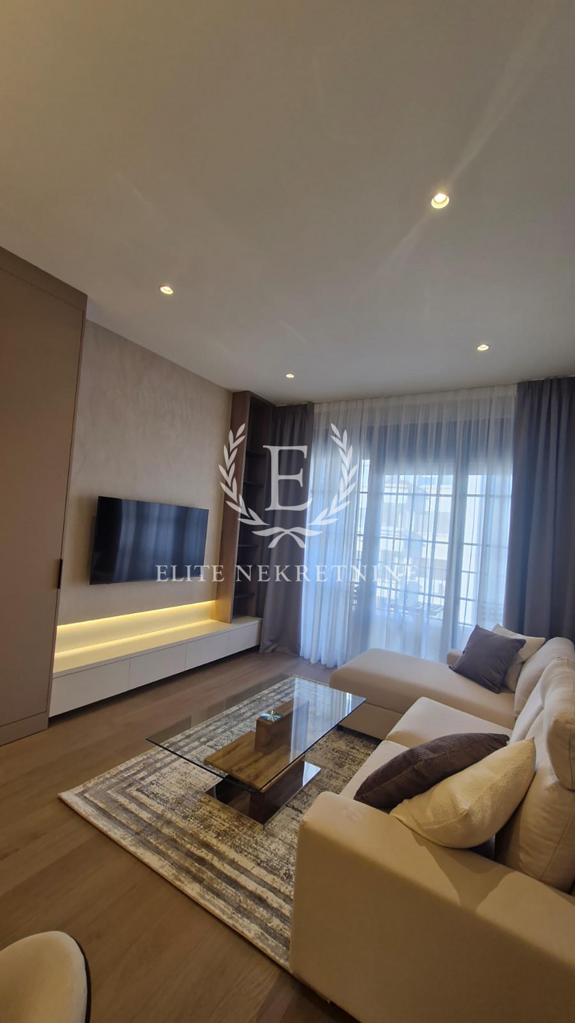 Izdavanje Dizajnerski lux stan u novogradnji na Dorćolu smart home 1